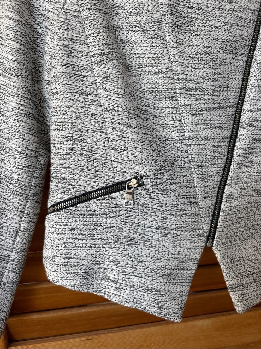Banana Republic Gray Tweed Asymmetric Zip Blazer - Picture 2 of 7